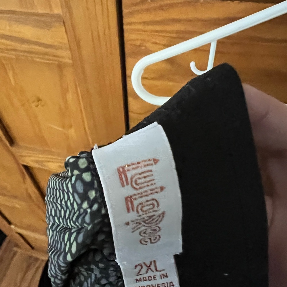 Lularoe 2xl Elegant Jill pleated skirt - Picture 3 of 5